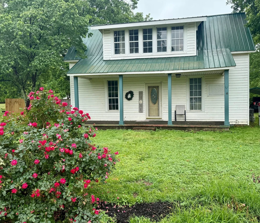 Unit for sale at 1935 Buster Collins Rd, Kenton, TN 38233