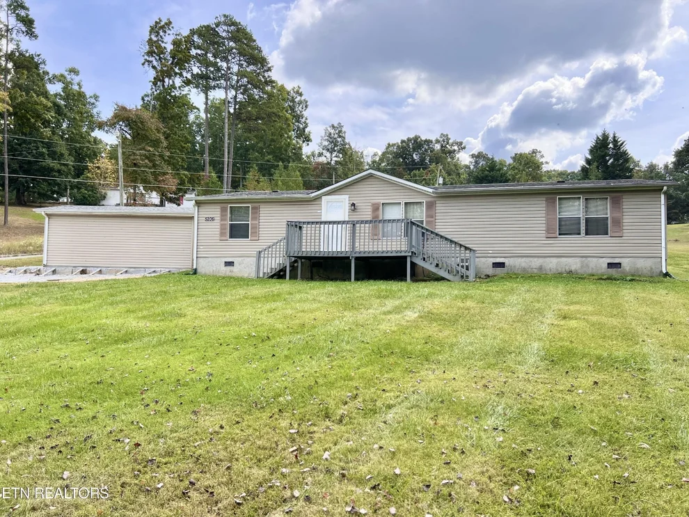 Unit for sale at 5206 Hickory Woods Rd, Strawberry Plains, TN 37871