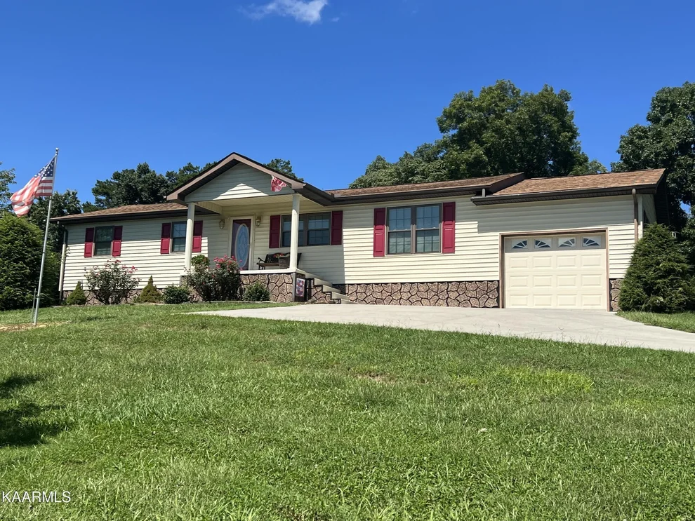 Unit for sale at 8717 Oaks Rd, Knoxville, TN 37938