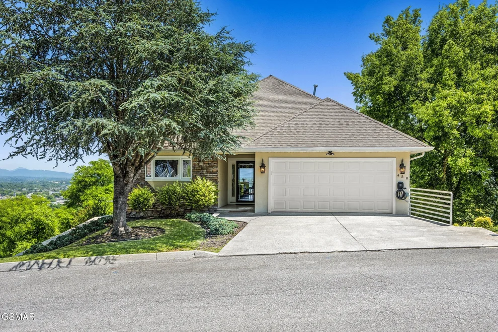 Unit for sale at 450 Maggie Mack Lane, Sevierville, TN 37862