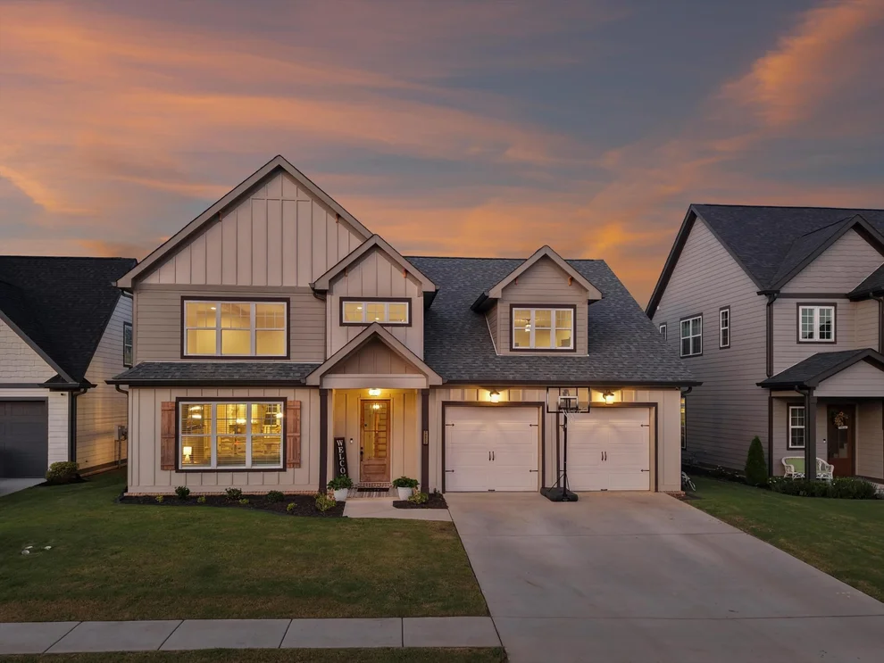 Unit for sale at 10623 Flicker Way, Apison, TN 37302
