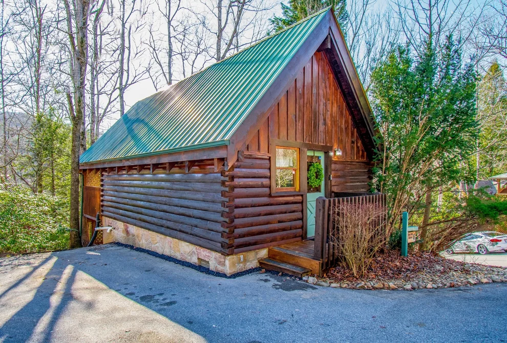 Unit for sale at 527 Hoot Owl Way, Gatlinburg, TN 37738