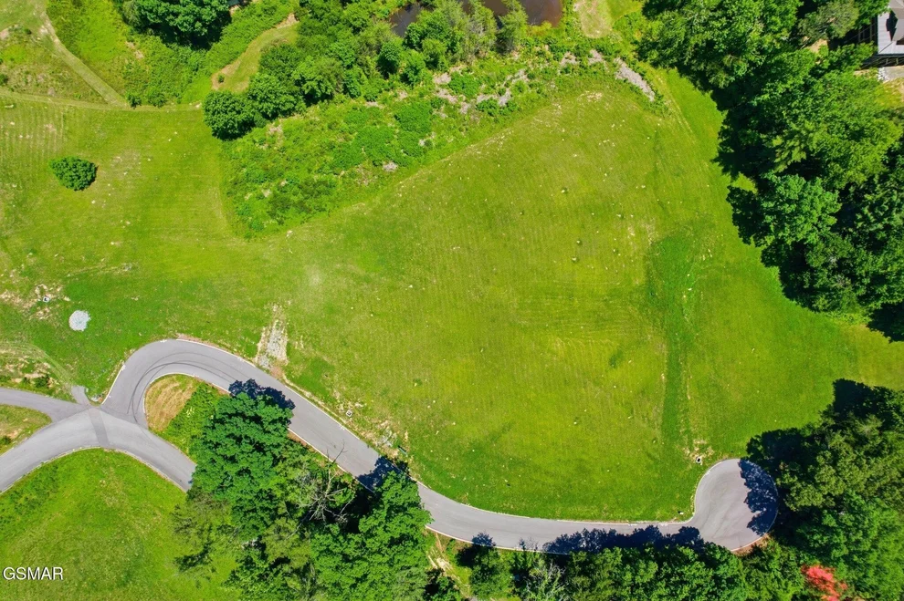 Unit for sale at 75 Max Ridge Lane, Sevierville, TN 37862