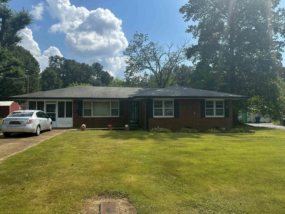 Unit for sale at 140 SHAW LN, Savannah, TN 38372
