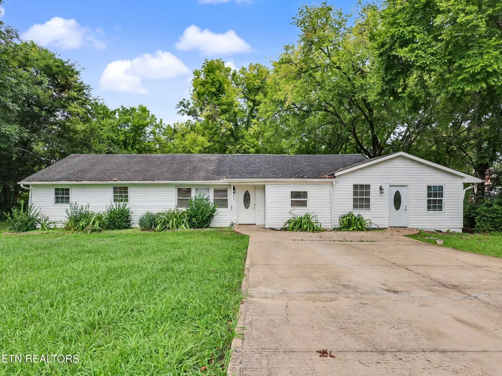 Unit for sale at 5315 Marguerite Rd, Knoxville, TN 37912