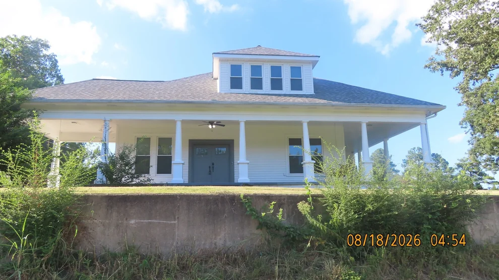 Unit for sale at 200 E College St, Saulsbury, TN 38067