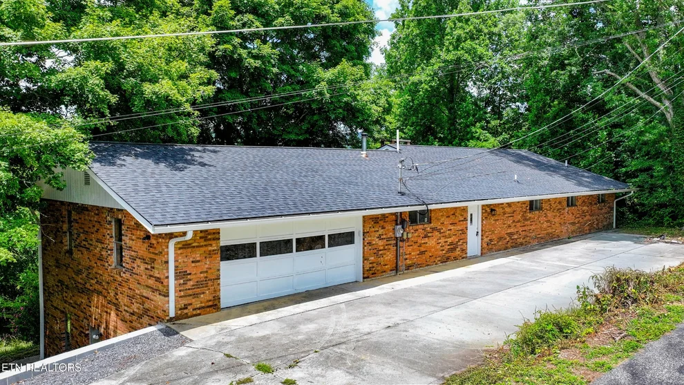 Unit for sale at 3315 Mattox Cemetery Rd, Sevierville, TN 37862