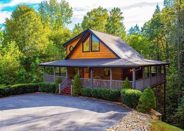 Unit for sale at 2705 Owls Cove Way, Sevierville, TN 37862