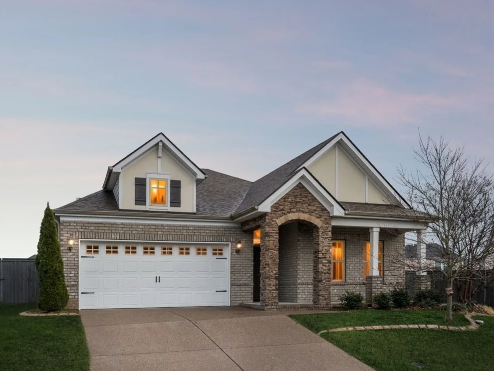 Unit for sale at 5105 Helmsdale Ct, Hermitage, TN 37076
