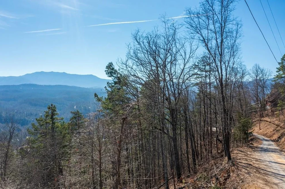 Unit for sale at 10 Fox View Road, Sevierville, TN 37876