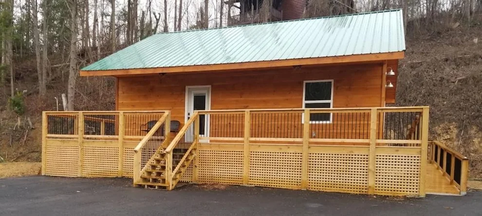 Unit for sale at 128 W Ogle, Gatlinburg, TN 37738
