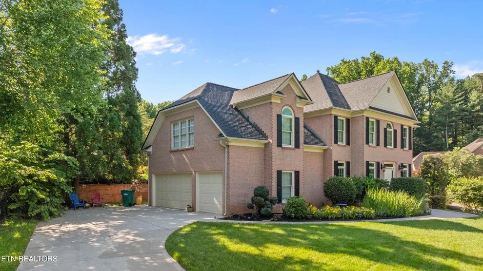 Unit for sale at 815 Ivy Point Lane, Knoxville, TN 37922