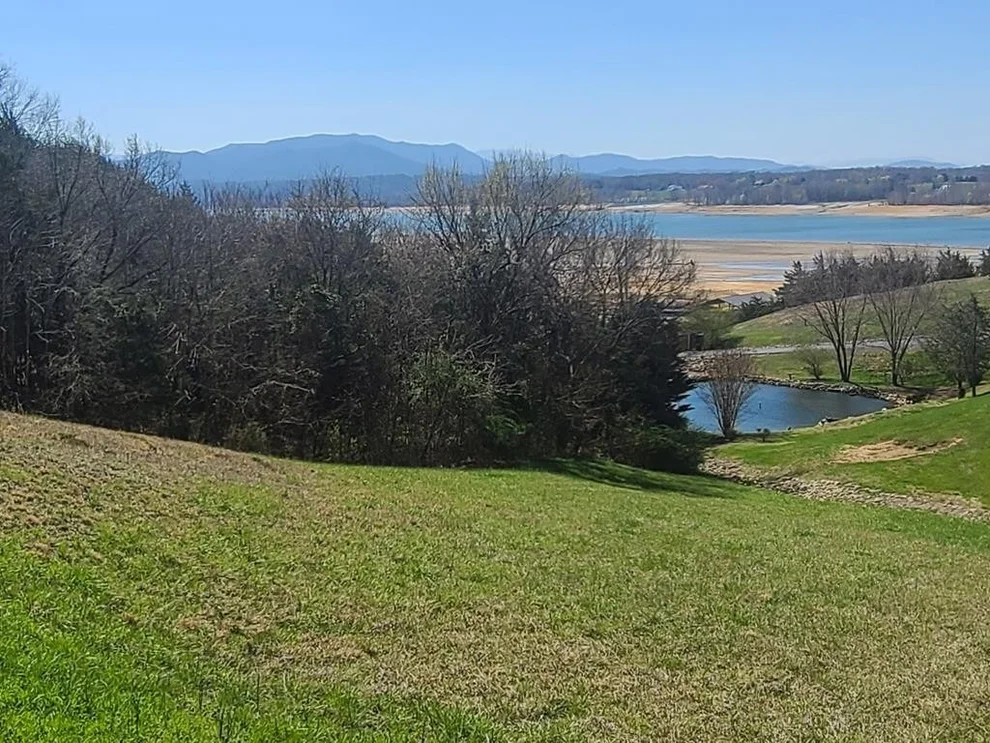 Unit for sale at 3 Hwy 25E, Newport, TN 37821