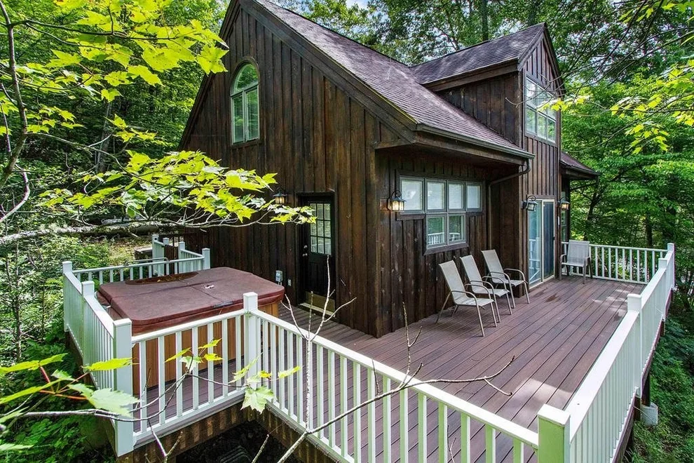 Unit for sale at 605 Falcon Court, Gatlinburg, TN 37738