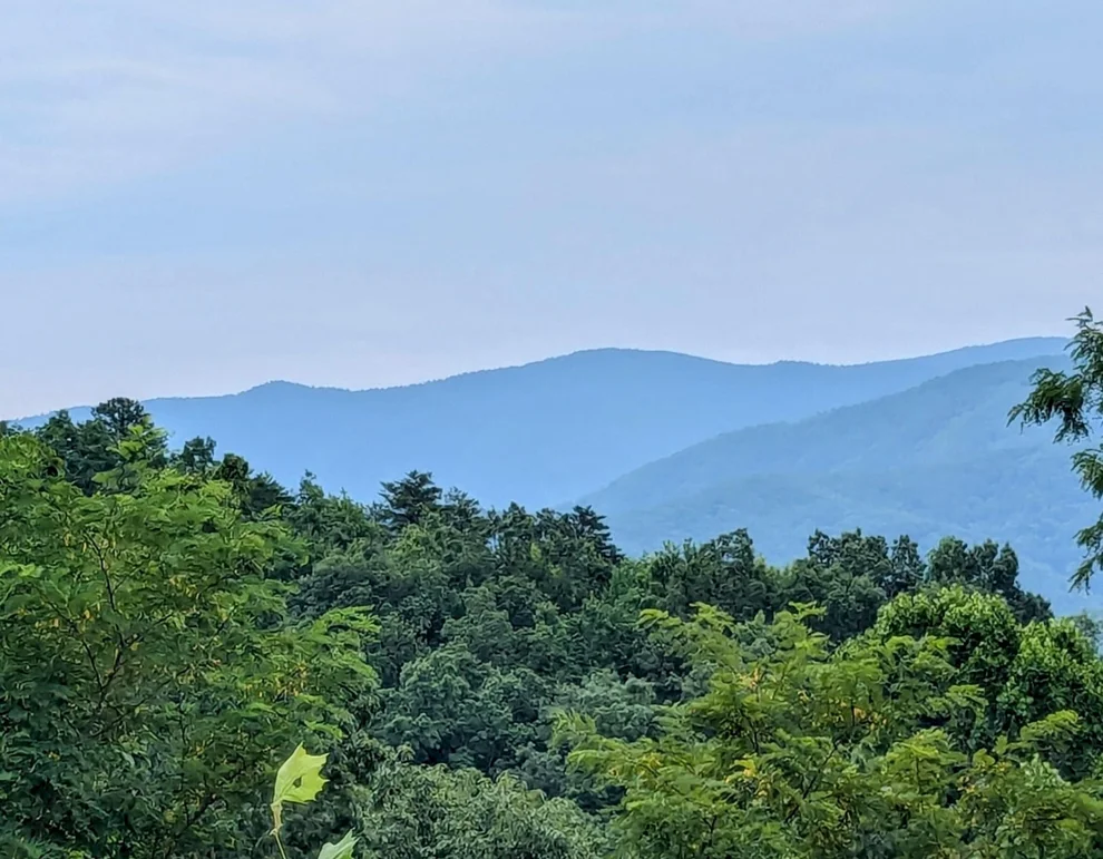Unit for sale at 849 Vixen Run, Gatlinburg, TN 37738