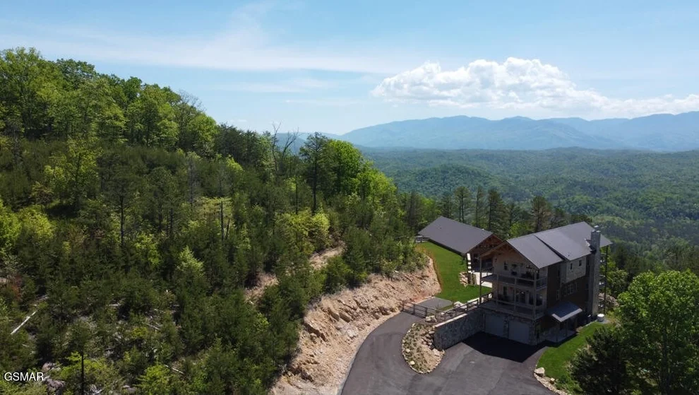 Unit for sale at 2136 Sanders Lane, Sevierville, TN 37876