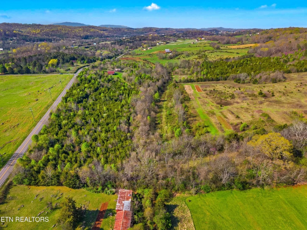 Unit for sale at 1 W Dumplin Valley Rd, New Market, TN 37820