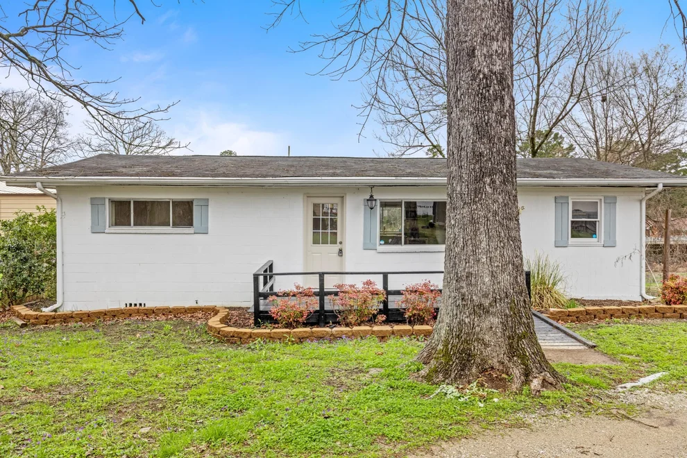 Unit for sale at 2921 Kirkman Road, Chattanooga, TN 37421