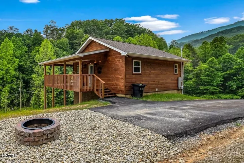 Unit for sale at 2103 Bluff Ridge Road, Sevierville, TN 37876