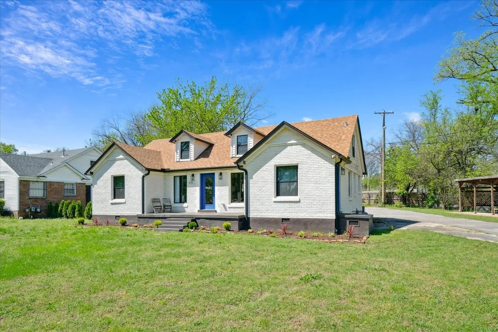 Unit for sale at 615 E Parkway S, Memphis, TN 38104