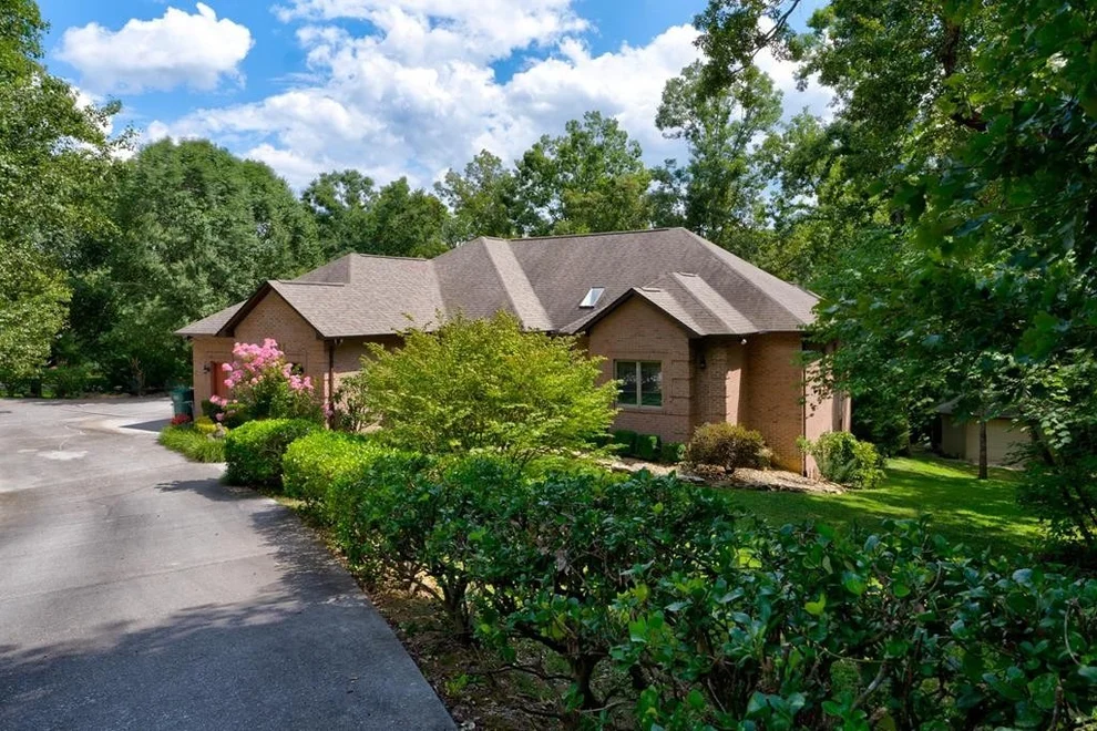 Unit for sale at 1006 Boardly Hills Boulevard, Sevierville, TN 37876