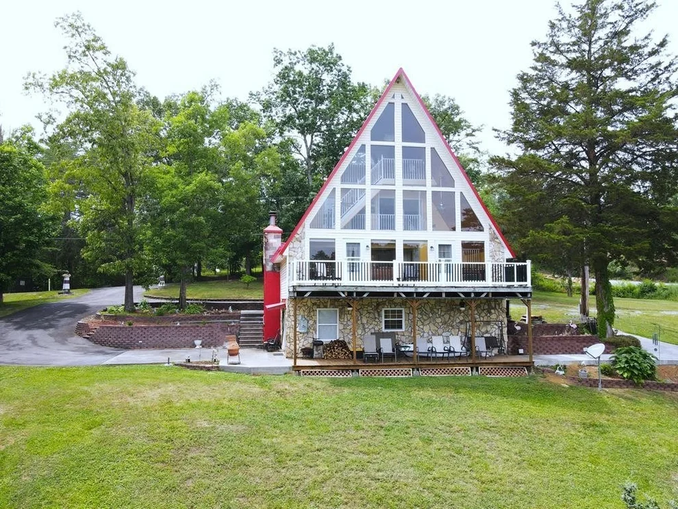 Unit for sale at 1819 Parrots Chapel Road, Dandridge, TN 37725