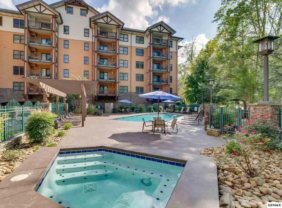 Unit for sale at 215 Woliss Lane, Gatlinburg, TN 37738