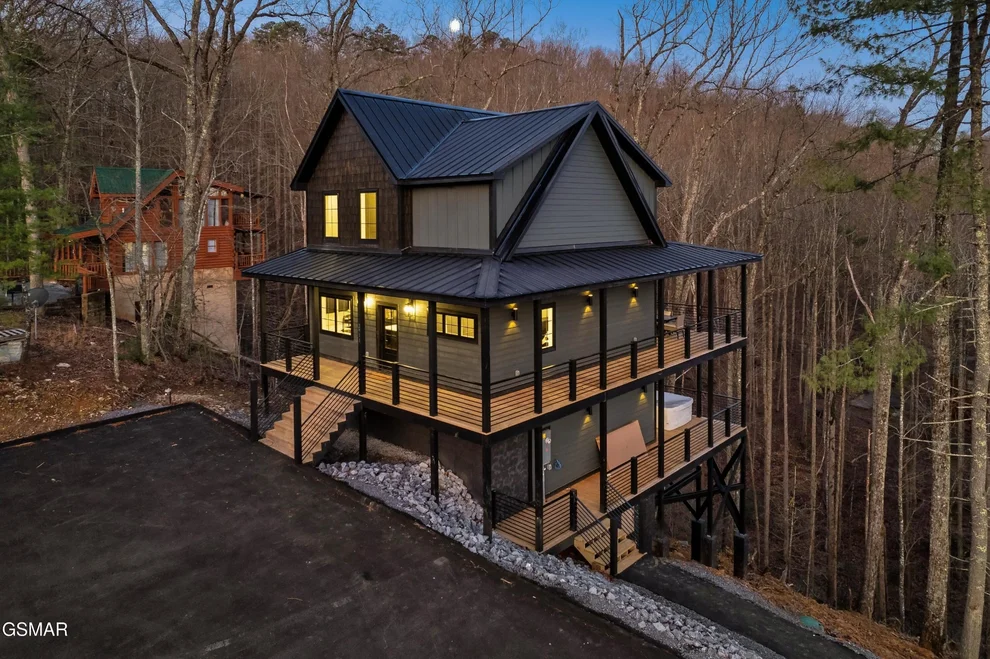 Unit for sale at 2911 Joyner Hills Lane, Sevierville, TN 37876
