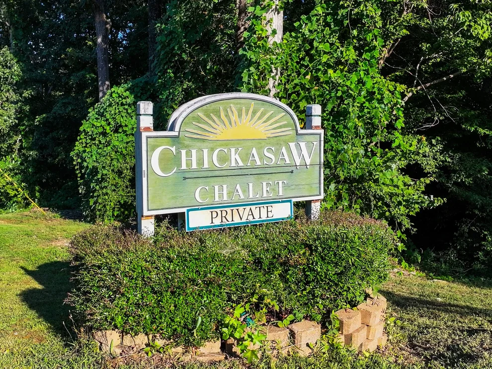 Unit for sale at 115 Chalet Ln, Henderson, TN 38340