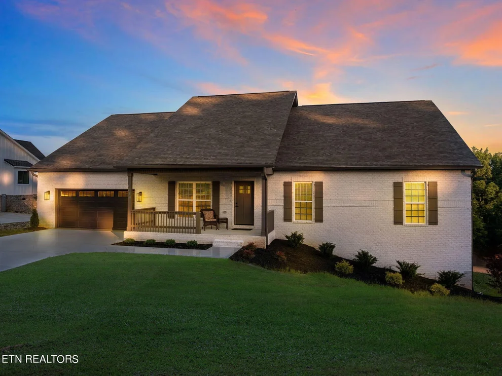 Unit for sale at 5710 Mountain Vista Lane, Maryville, TN 37804