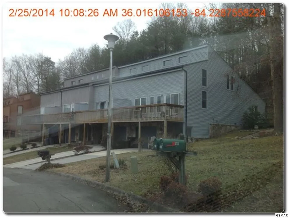 Unit for sale at 114 Hazleton Lane, Oak Ridge, TN 37830