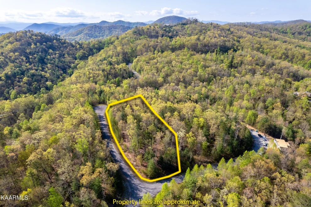 Unit for sale at 514 Percussion Court, Walland, TN 37886