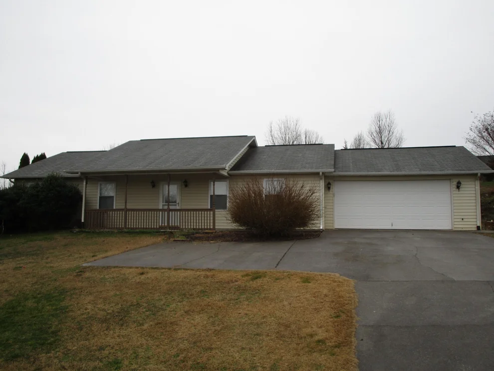 Unit for sale at 1417 Bethvale Drive, Greenback, TN 37742