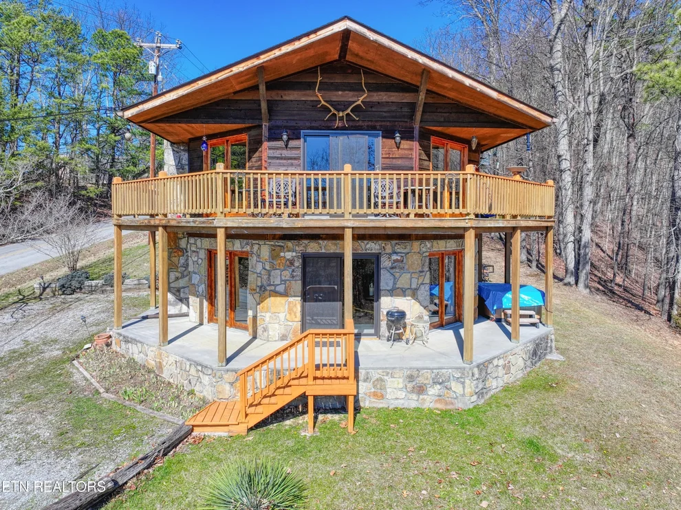 Unit for sale at 1054 Alpine Dr., Sevierville, TN 37876