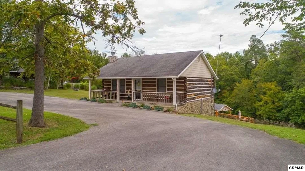 Unit for sale at 922 Campfire Point, Dandridge, TN 37725
