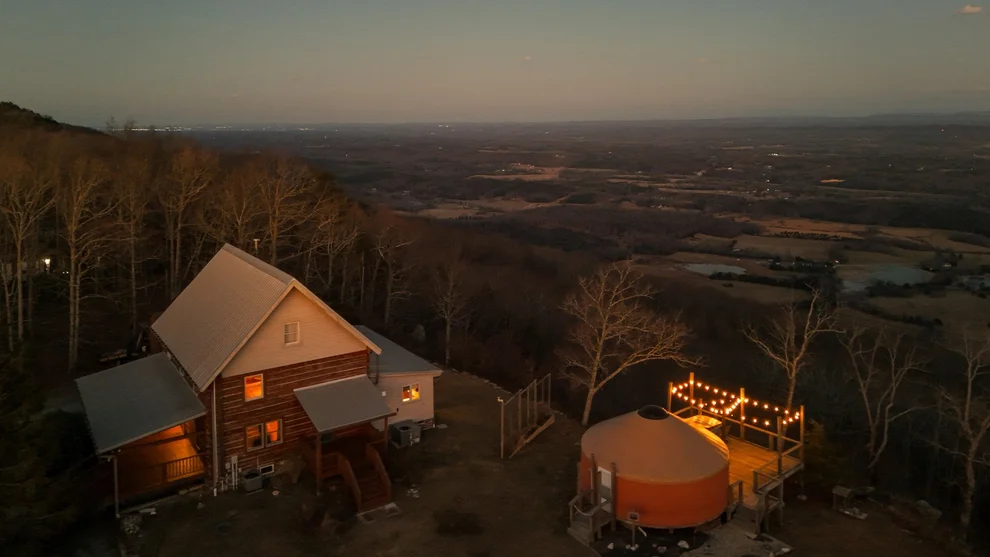 Unit for sale at 319 Lookout Drive, Rising Fawn, GA 30738