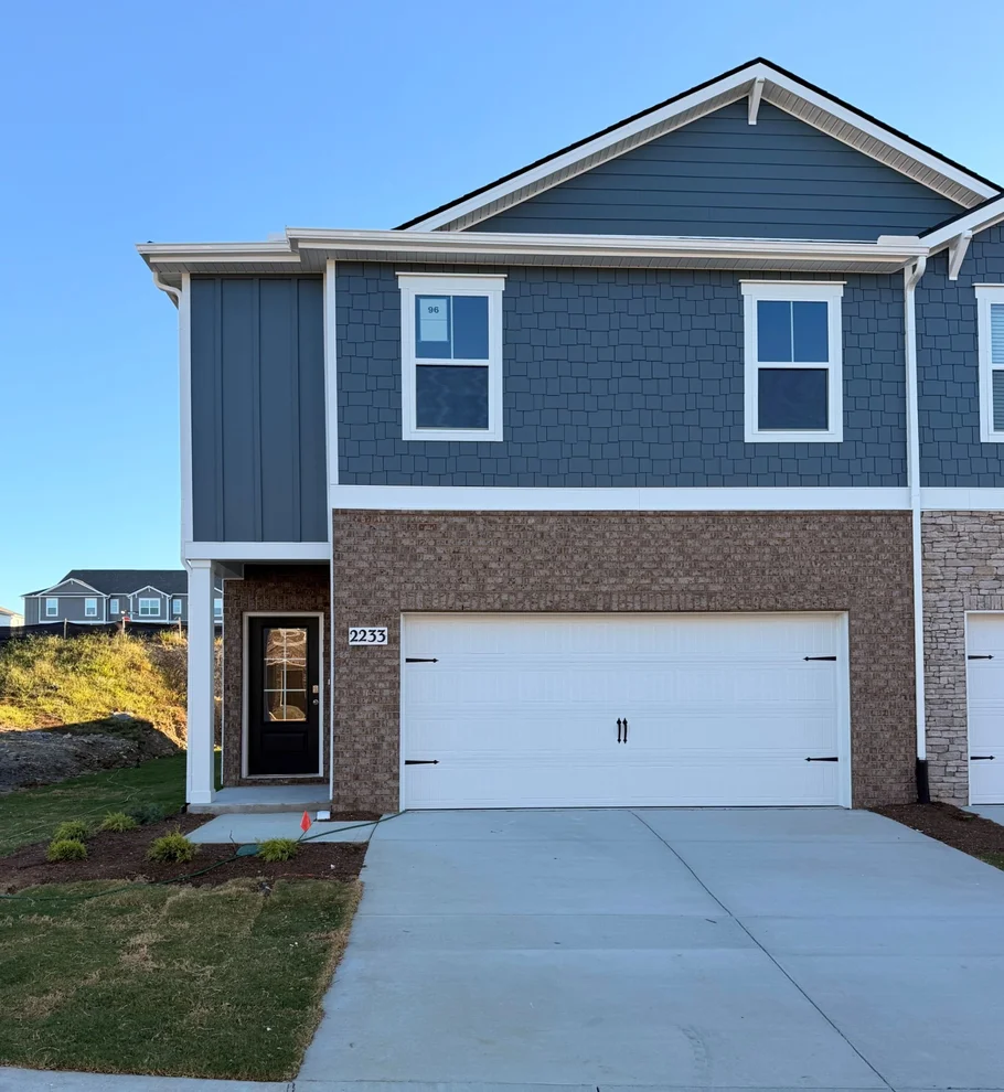 Unit for sale at 2233 Harlequin Point, Lebanon, TN 37090