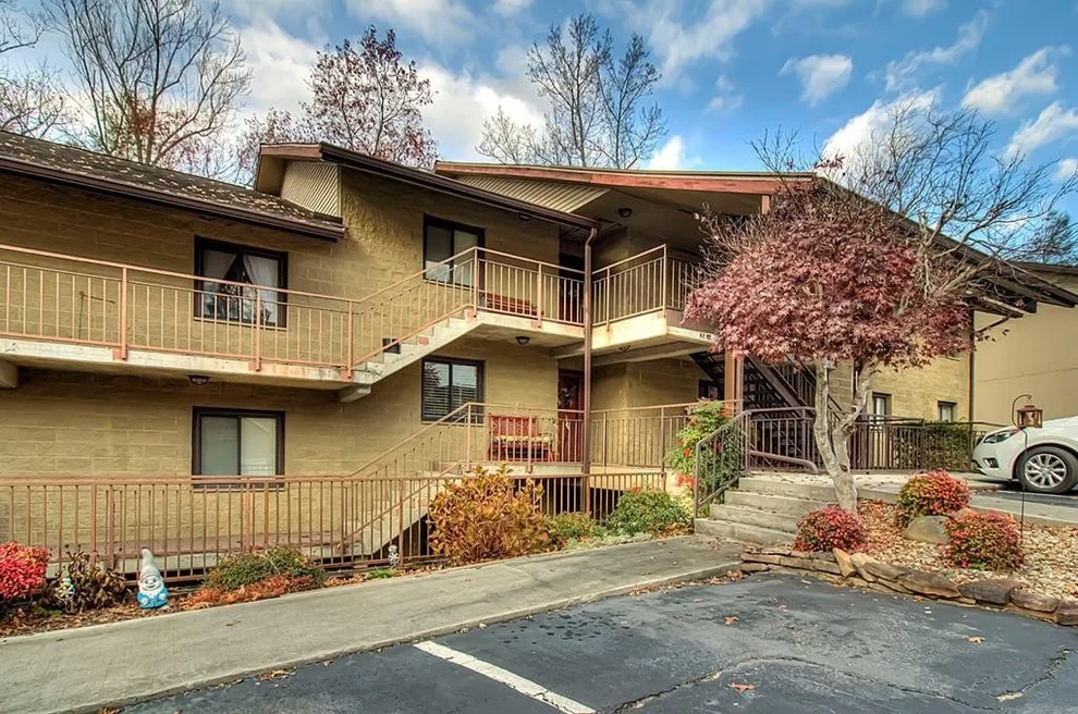 Unit for sale at 221 Woodland Road, Gatlinburg, TN 37738