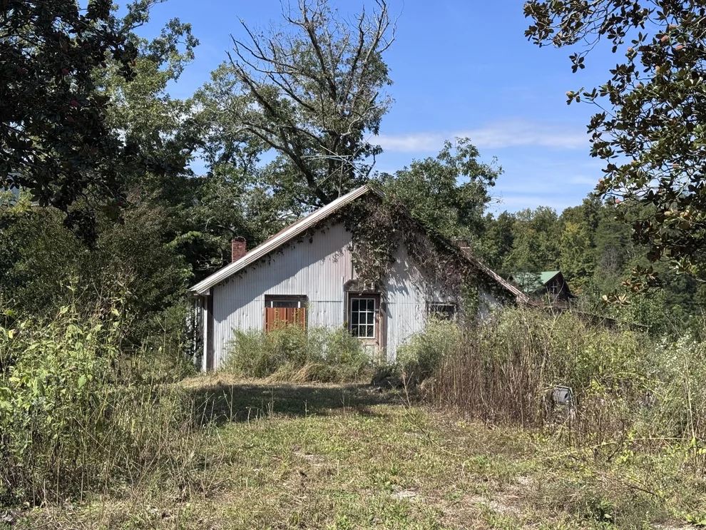 Unit for sale at 1360 Helton Rd, Sevierville, TN 37876
