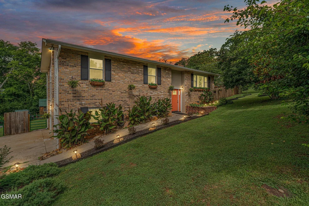 Unit for sale at 508 Chisum Trail, Seymour, TN 37865