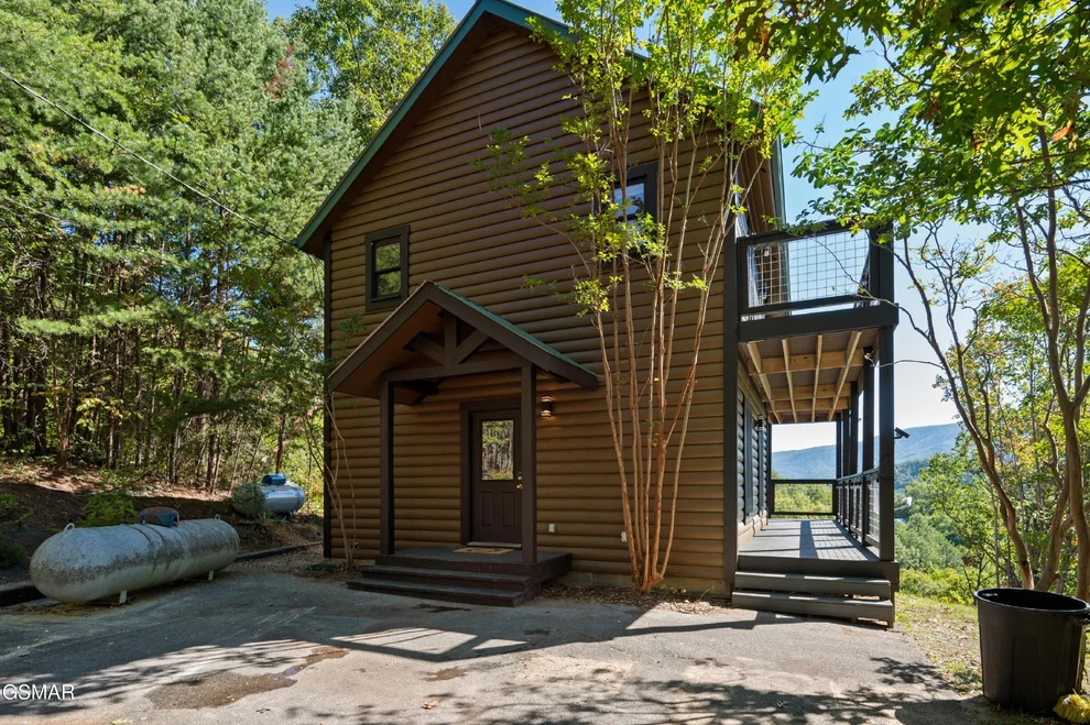 Unit for sale at 2526 Raccoon Hollow Way, Sevierville, TN 37862