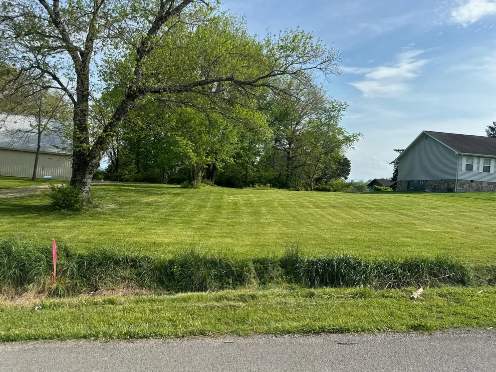 Unit for sale at 2 Hazel Drive, Sevierville, TN 37862