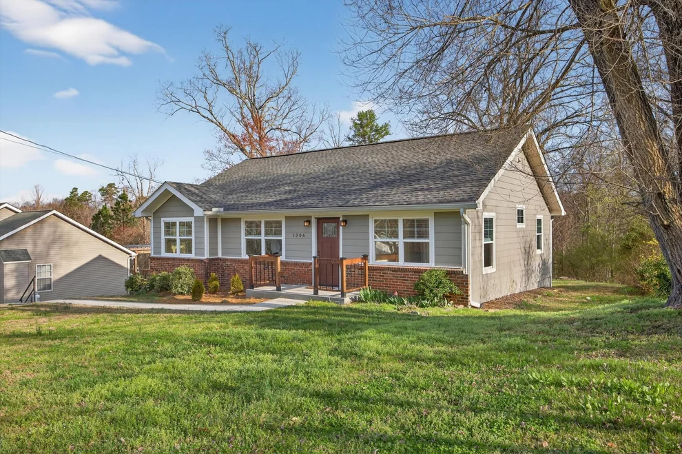 Unit for sale at 1306 Springview Drive, Chattanooga, TN 37421
