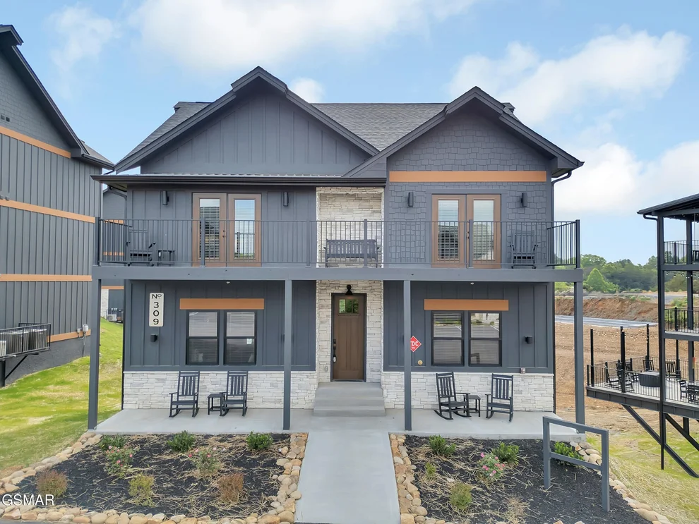 Unit for sale at 1334 Wildhorse Ridge Way, Sevierville, TN 37862