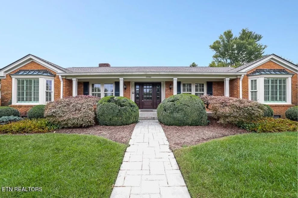 Unit for sale at 2004 Southwood Drive, Maryville, TN 37803
