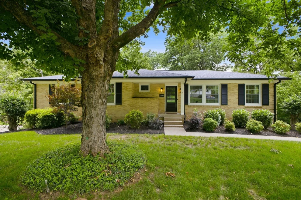 Unit for sale at 5437 Hill Road Cir, Nashville, TN 37220