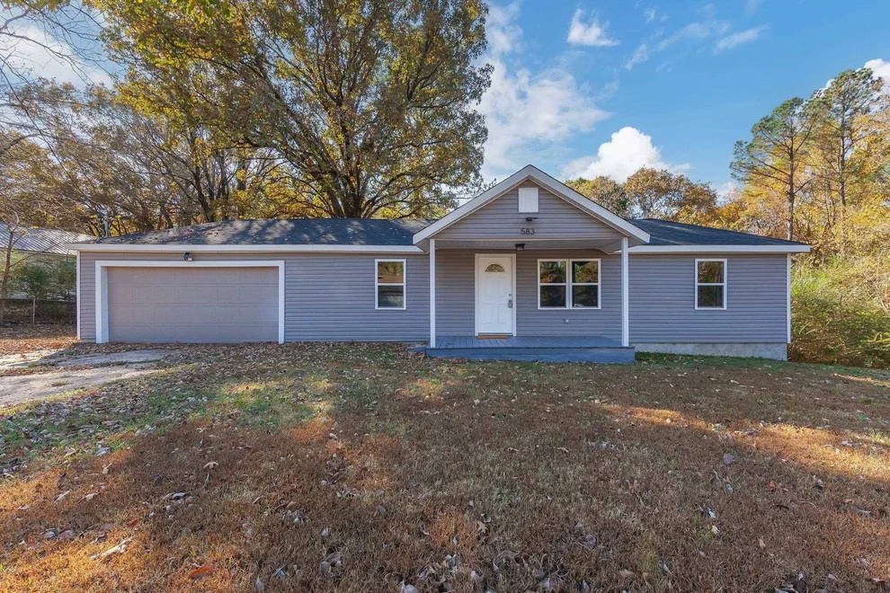 Unit for sale at 583 PARKBURG RD, Jackson, TN 38301