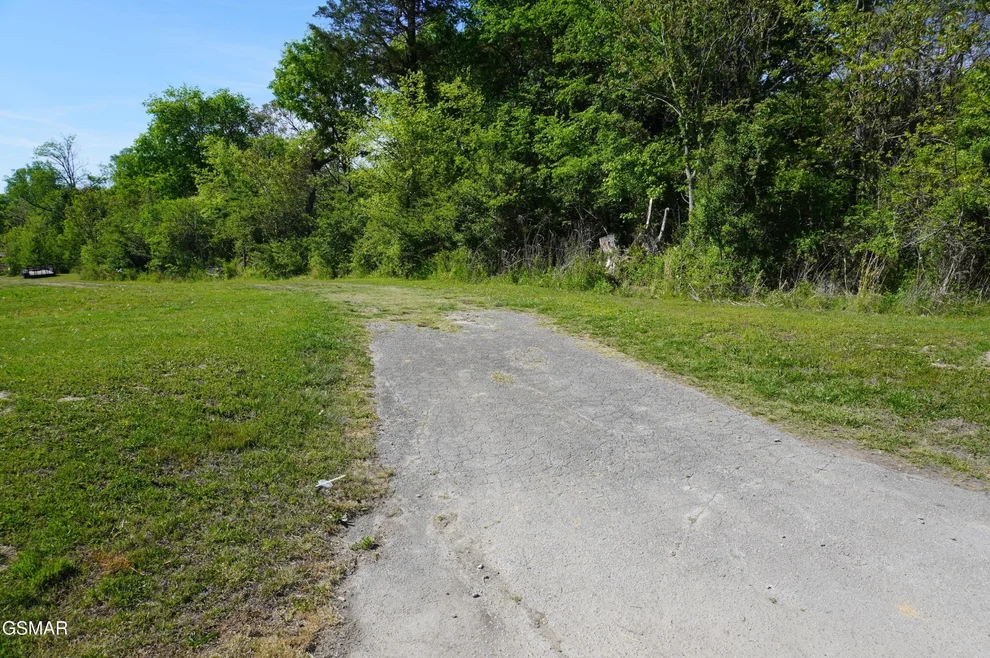 Unit for sale at 47 Highway 73, Newport, TN 37821