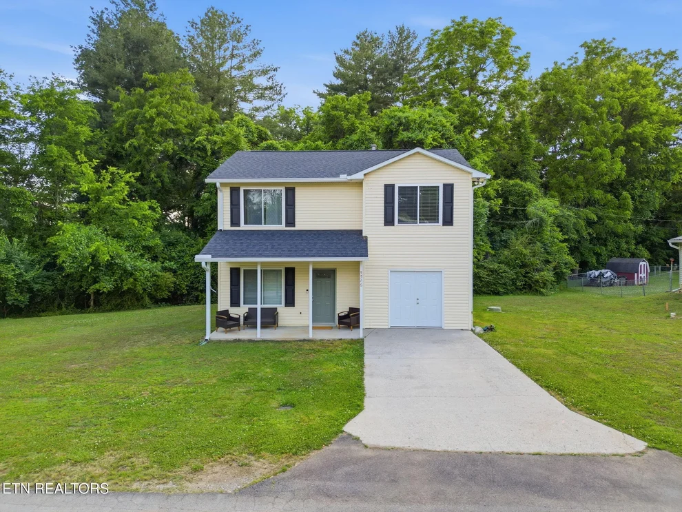 Unit for sale at 5516 W Emory Rd, Powell, TN 37849