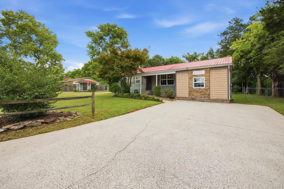 Unit for sale at 5100 Kelly Street NW, Cleveland, TN 37312